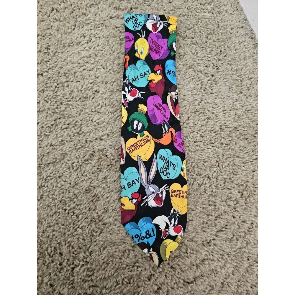 Vintage 1994 Looney Tunes Mania Silk Tie Candy Hearts Valentines Day Bugs Bunny